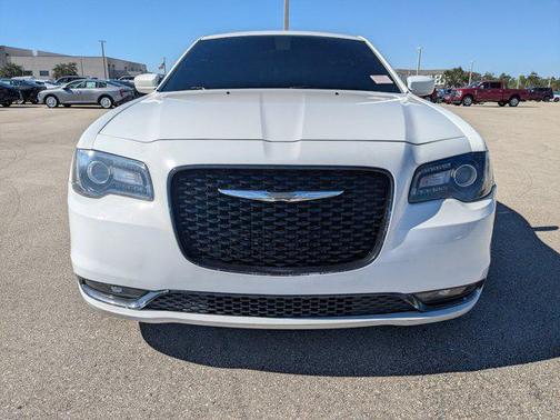 2020 Chrysler 300 S