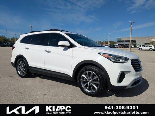 2018 Hyundai SANTA FE SE