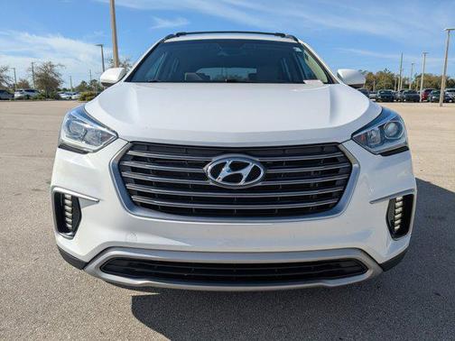 2018 Hyundai SANTA FE SE