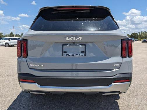 2025 Kia Sorento EX