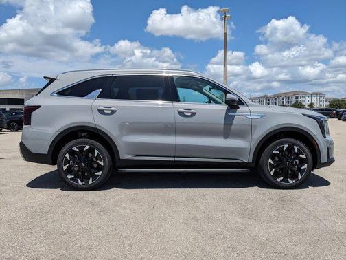 2025 Kia Sorento EX