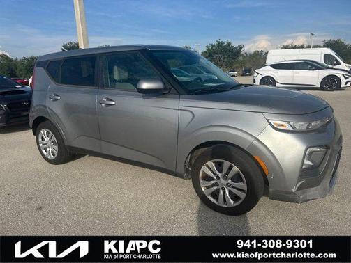 Steel Gray 2022 Kia Soul LX