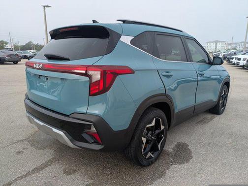 2024 Kia Seltos EX