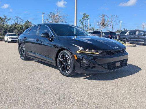 2023 Kia K5 GT-Line