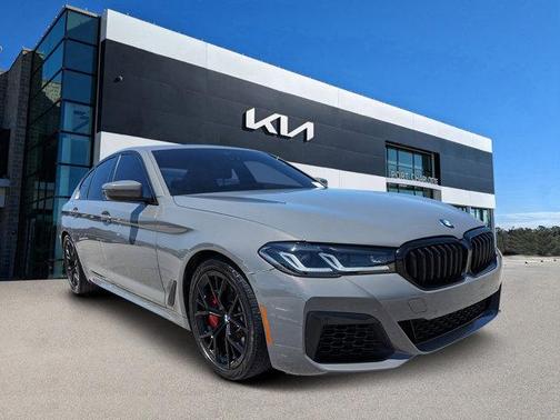 2022 BMW M550 i Xdrive