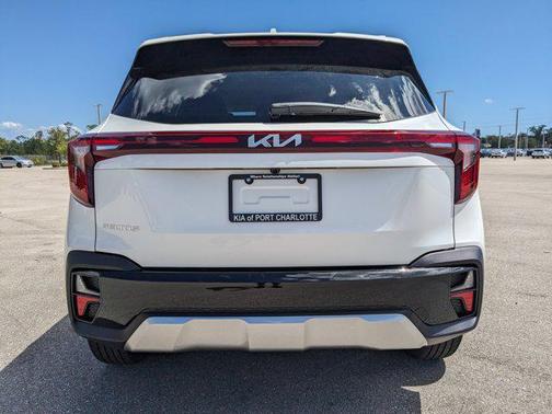 2025 Kia Seltos S