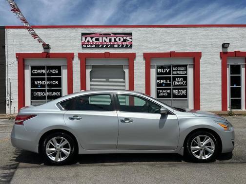 Brilliant Silver 2015 Nissan Altima 2.5 SL