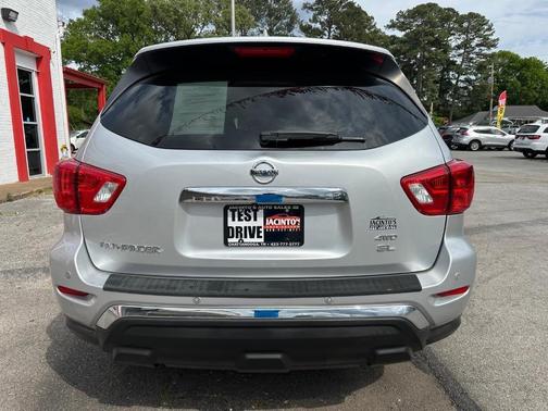 Brilliant Silver Metallic 2019 Nissan Pathfinder SL