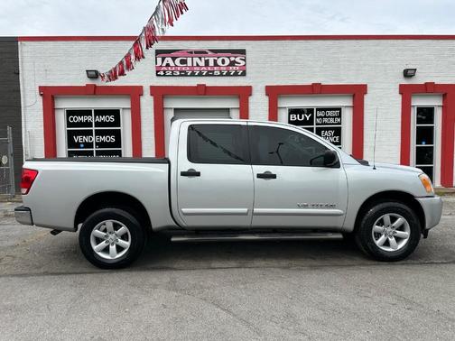 Brilliant Silver Metallic 2013 Nissan Titan SV