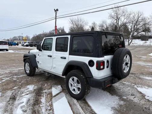 2022 Jeep Wrangler Unlimited Sport