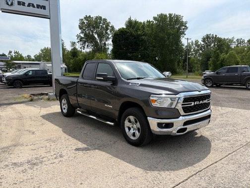 Granite Crystal Metallic Clearcoat 2022 RAM 1500 Big Horn/Lone Star
