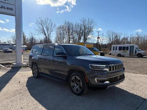 2024 Jeep Wagoneer L Series II 4x4