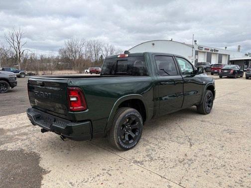 Serrano Green Metallic 2026 RAM 1500 Big Horn/Lone Star