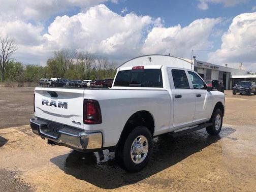 2025 RAM 2500 Tradesman Crew Cab 4x4 6'4' Box