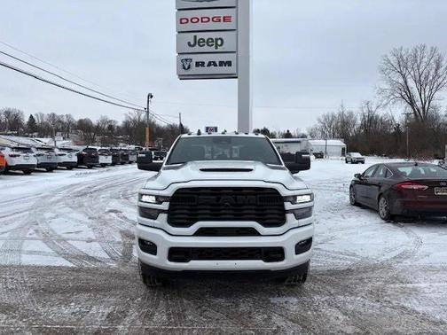 2026 RAM 2500 Black Express Crew Cab 4x4 6'4' Box