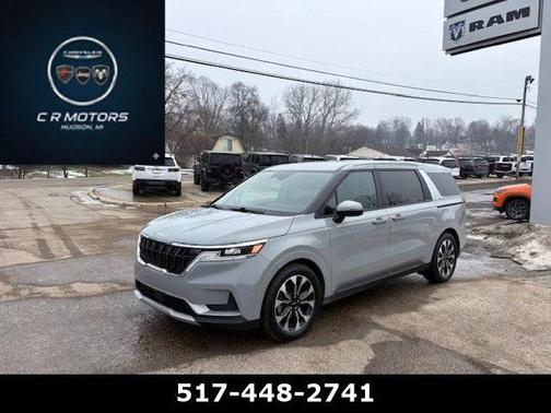 2023 Kia Carnival EX