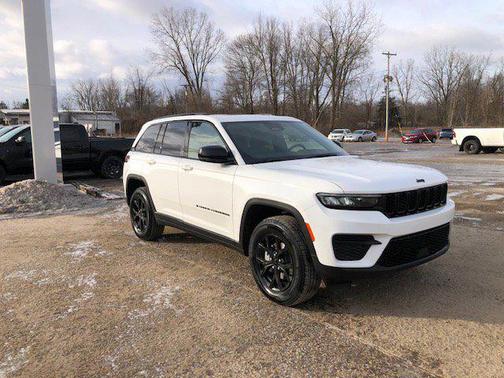2025 Jeep Grand Cherokee Altitude