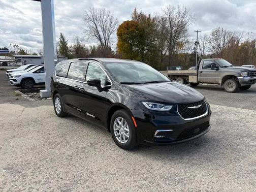 2026 Chrysler Pacifica L