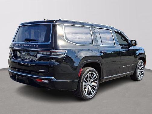 2022 Jeep Grand Wagoneer SERIES III