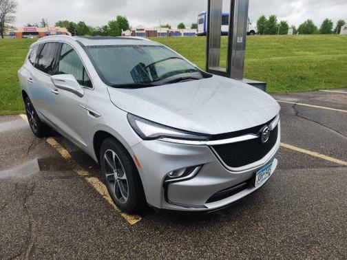 2022 Buick Enclave AWD Essence