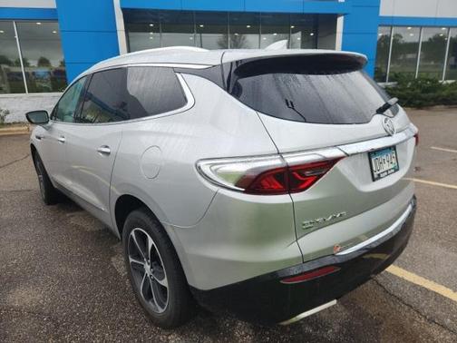 2022 Buick Enclave AWD Essence