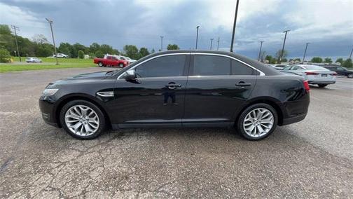 2018 Ford Taurus Limited