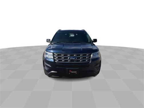 2016 Ford Explorer Base