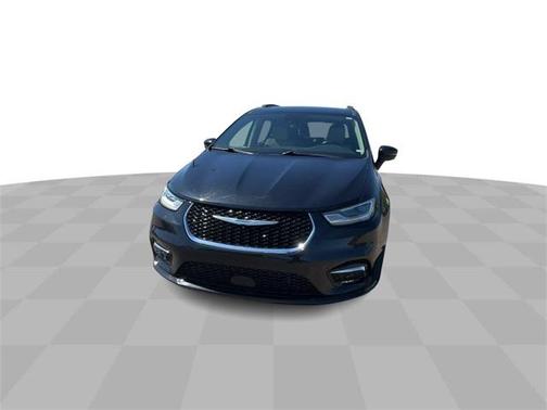 2021 Chrysler Pacifica Hybrid Touring L