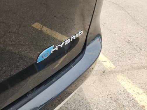 2021 Chrysler Pacifica Hybrid Touring L
