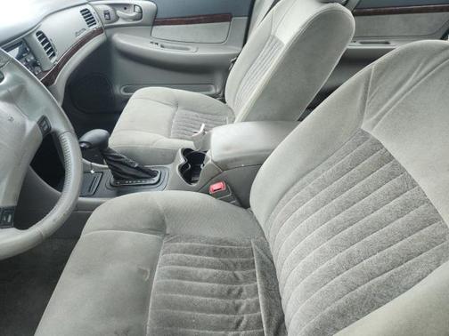 2002 Chevrolet Impala LS