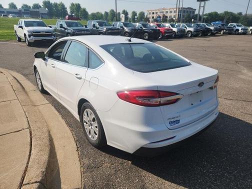 2019 Ford Fusion S