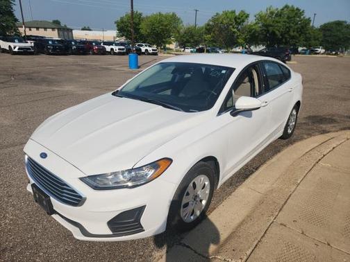 2019 Ford Fusion S