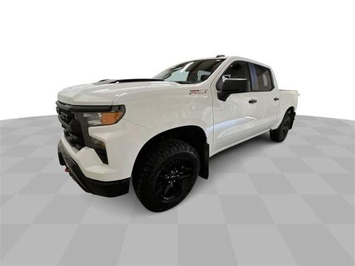 2022 Chevrolet Silverado 1500 Custom Trail Boss
