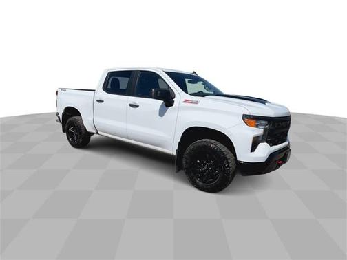 2022 Chevrolet Silverado 1500 Custom Trail Boss