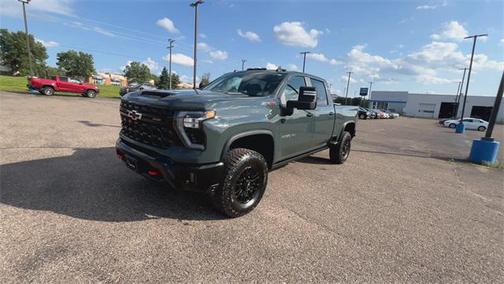 2025 Chevrolet Silverado 2500 4WD Crew Cab Standard Bed ZR2