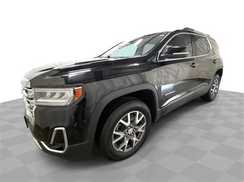 2023 GMC Acadia AWD SLT