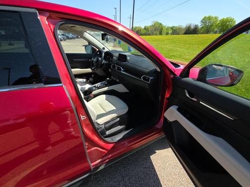 2017 Mazda CX-5 Grand Select