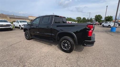 2025 Chevrolet Silverado 1500 ZR2
