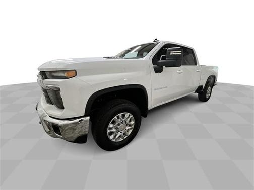 2025 Chevrolet Silverado 3500 LT