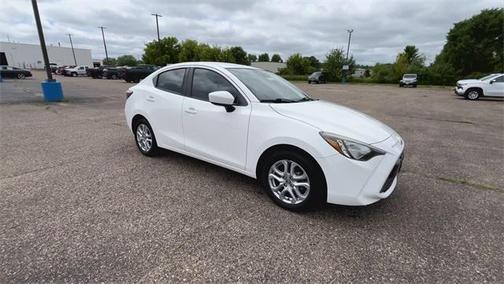 2017 Toyota Yaris iA Base