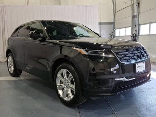 Santorini Black 2026 Land Rover Range Rover Velar P250 S