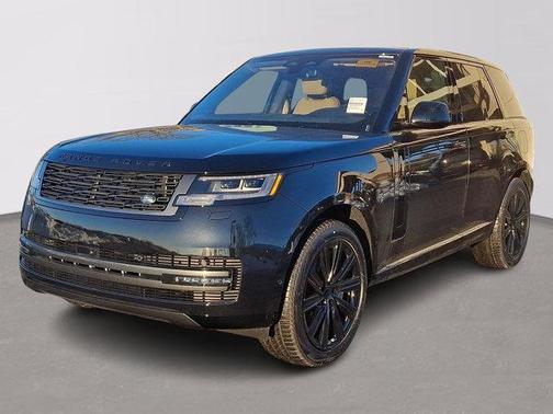 2026 Land Rover Range Rover P550e SE