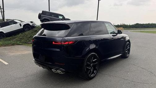 2025 Land Rover Range Rover Sport P530 Autobiography