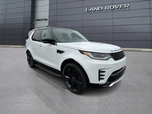 2025 Land Rover Discovery P360 Dynamic SE
