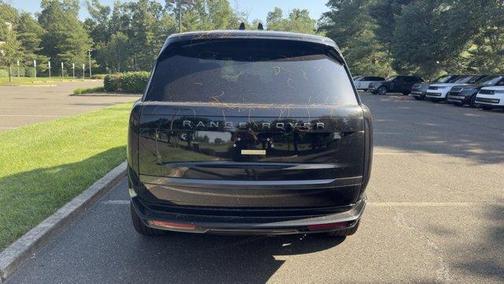 2025 Land Rover Range Rover P400 SE