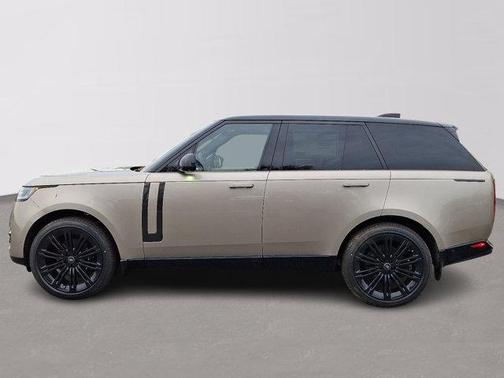 2025 Land Rover Range Rover P400 SE