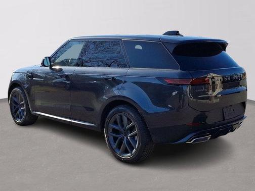 Carpathian Grey 2026 Land Rover Range Rover Sport P360 SE