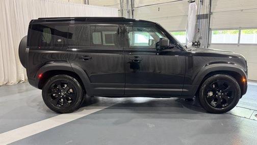 2020 Land Rover Defender 110 HSE