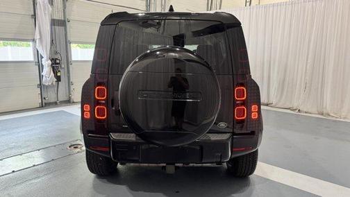 2020 Land Rover Defender 110 HSE