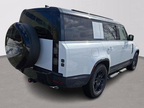 2026 Land Rover Defender 130 S